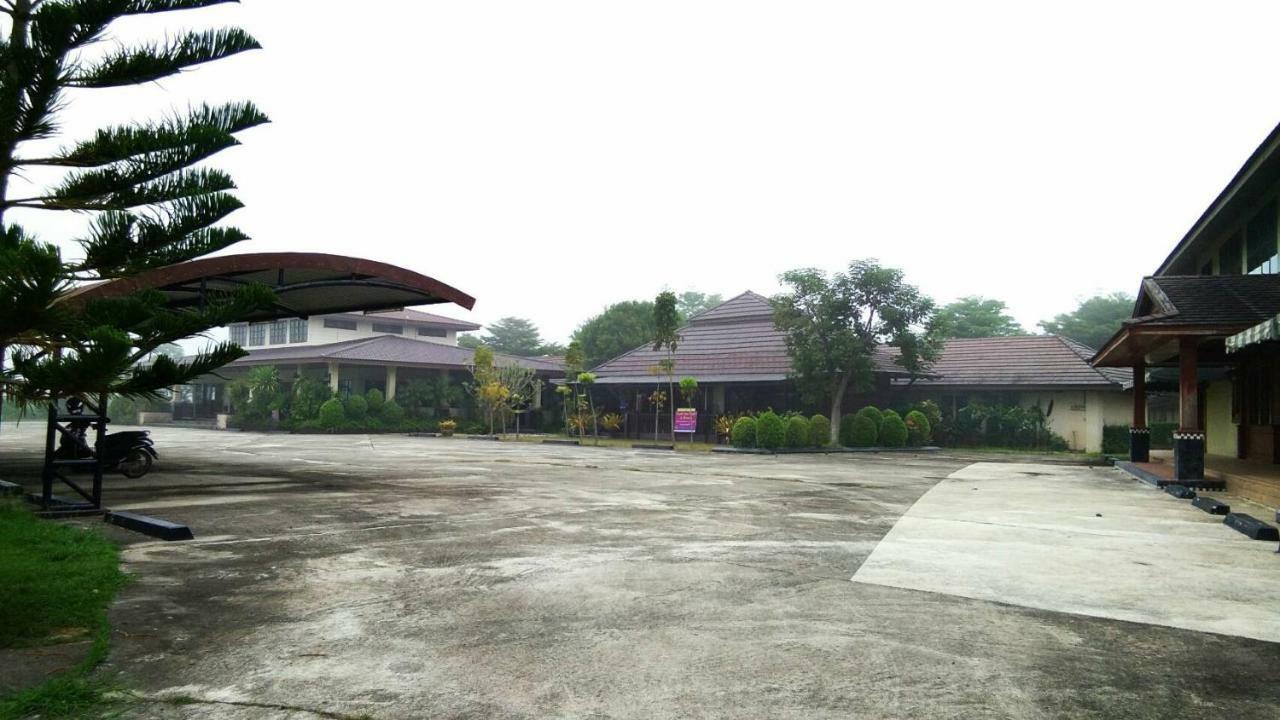 Northstar Hotel & Resort Ban Mae Kon Eksteriør billede