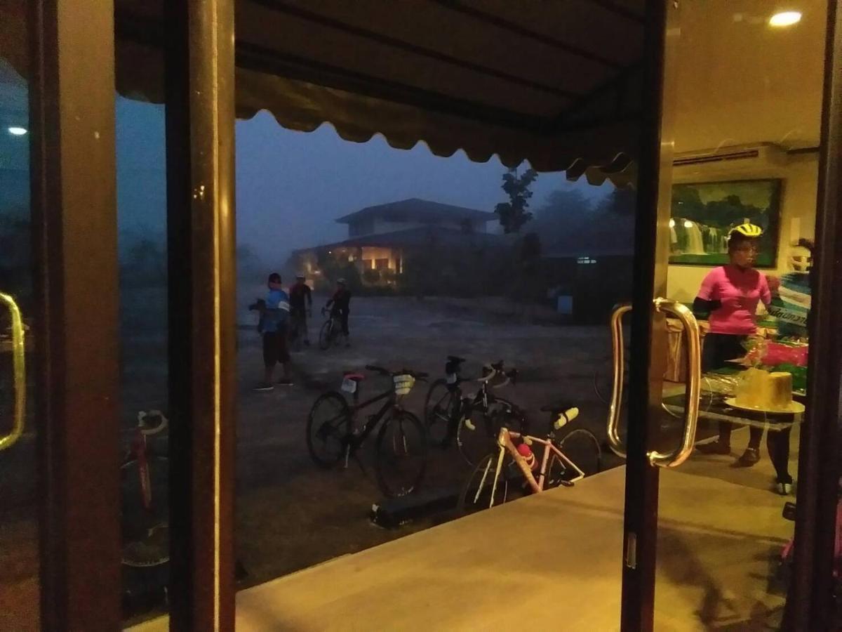 Northstar Hotel & Resort Ban Mae Kon Eksteriør billede